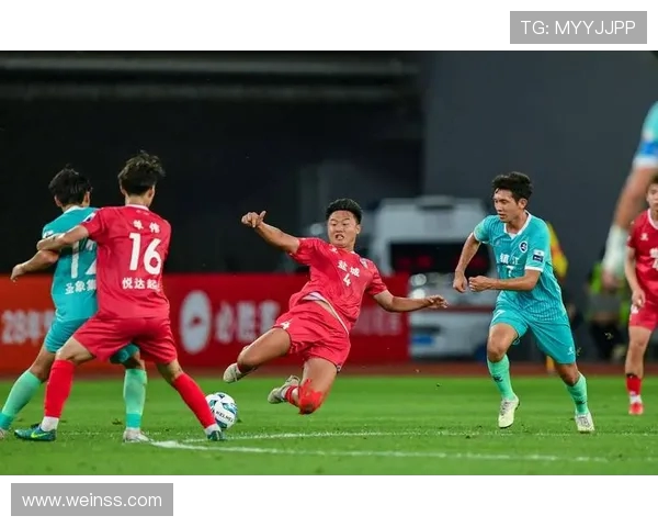 苏超崛起引发反思：国足差距究竟在哪里？